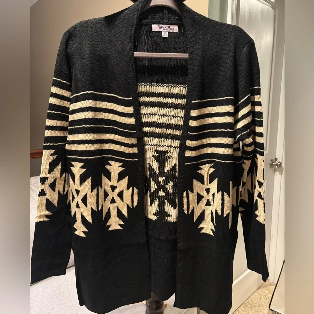 Superline Black and Cream Women's Cardigan Sweater size‎ small